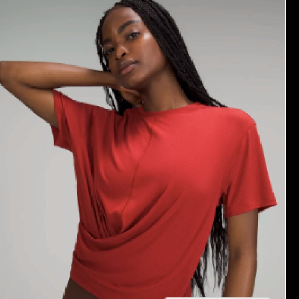 Lululemon ribbed casual shirt - rusted red color. Front wrap.